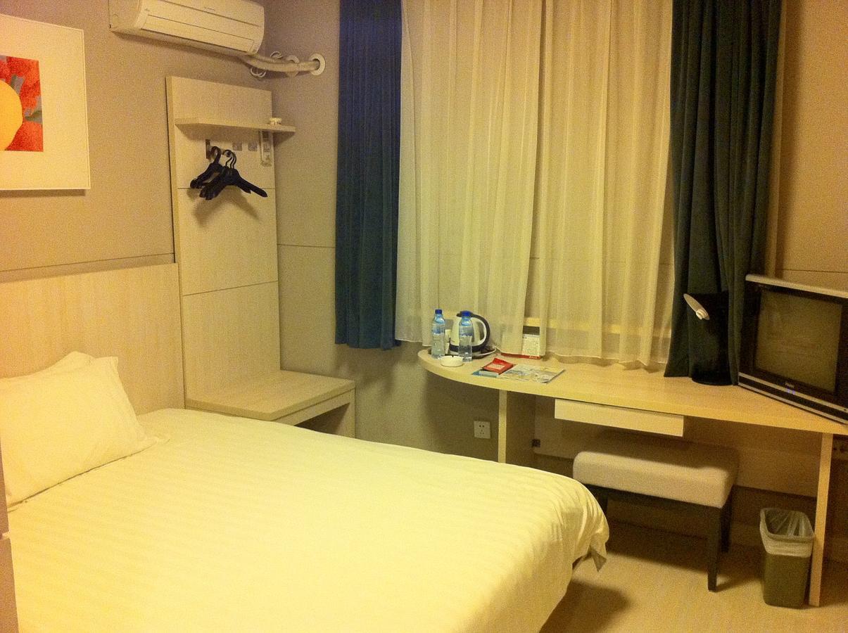 Jinjiang Inn - Wuhan Ziyang Road Luaran gambar